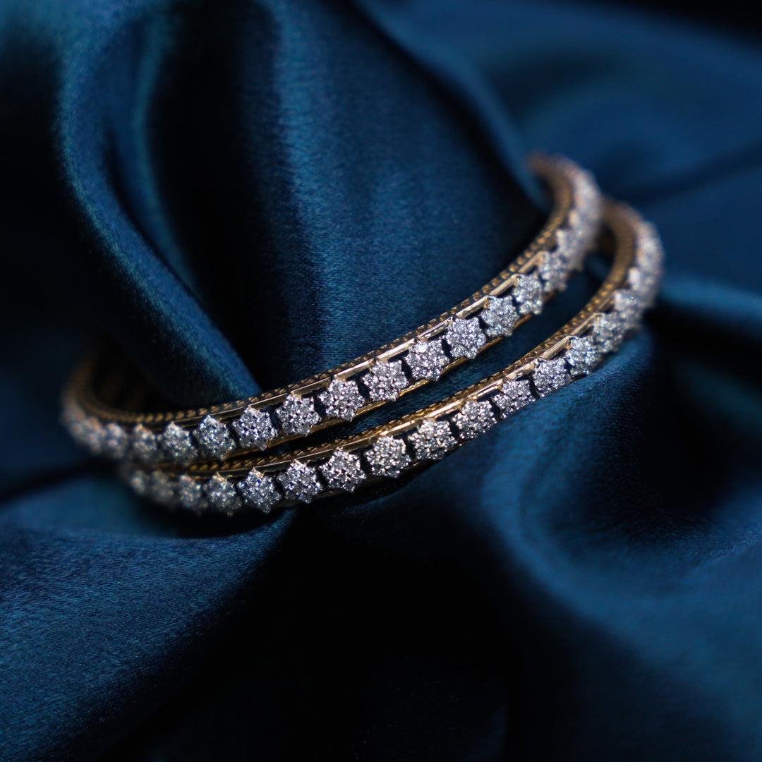 Luxury Gold and Diamond Jewellery - Arati Jewellers Solapur